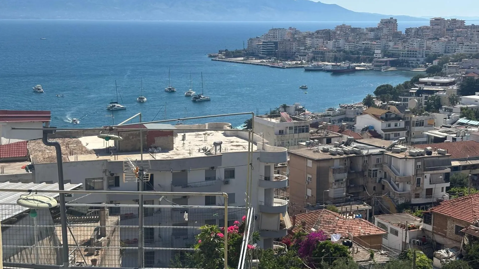 Sea & Relax Villa Sarandë
